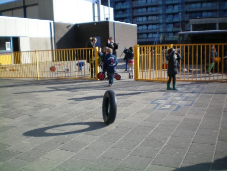 daar rolt een band!!!